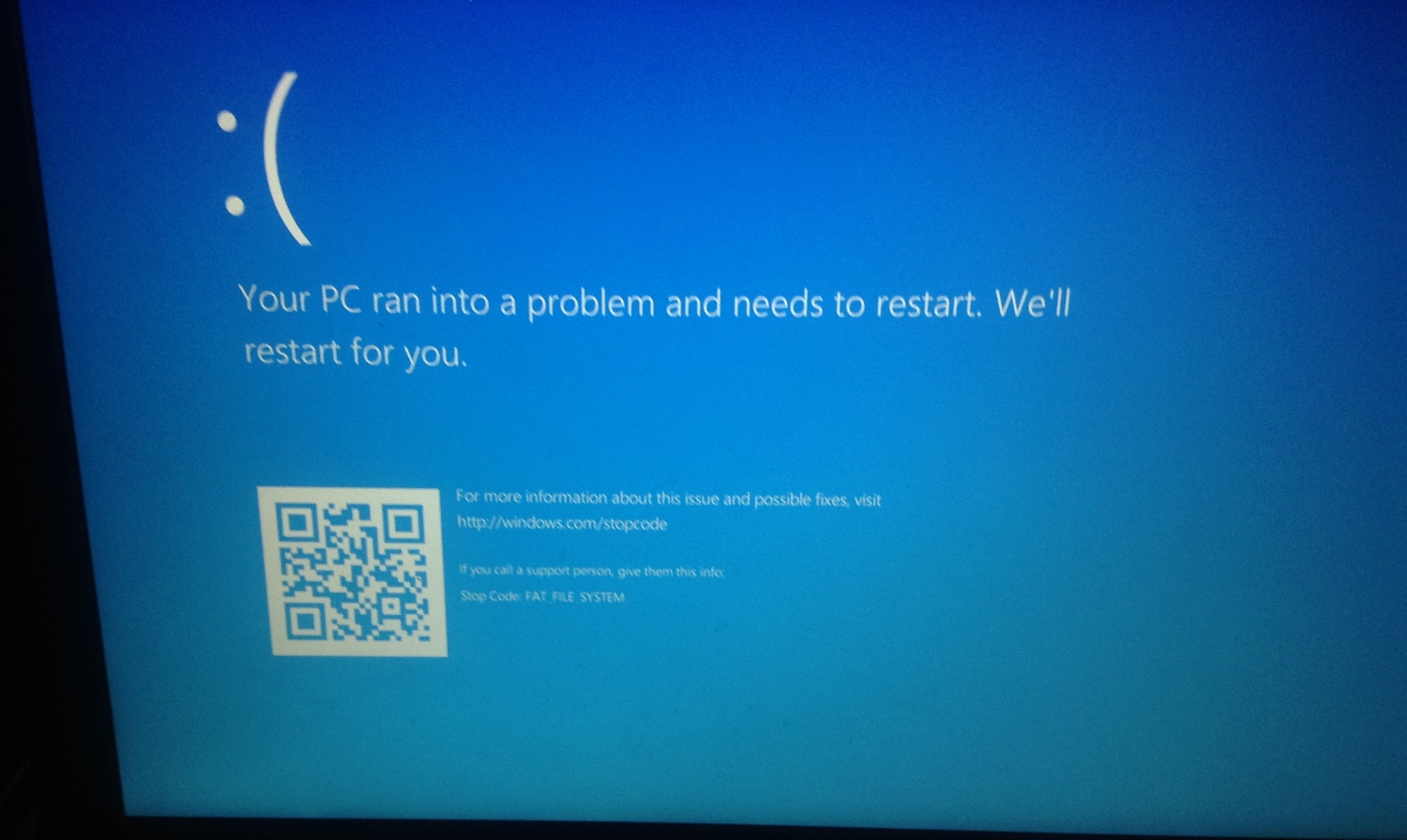 error del disco duro y pantalla azul - Comunidad de Soporte HP - 737373