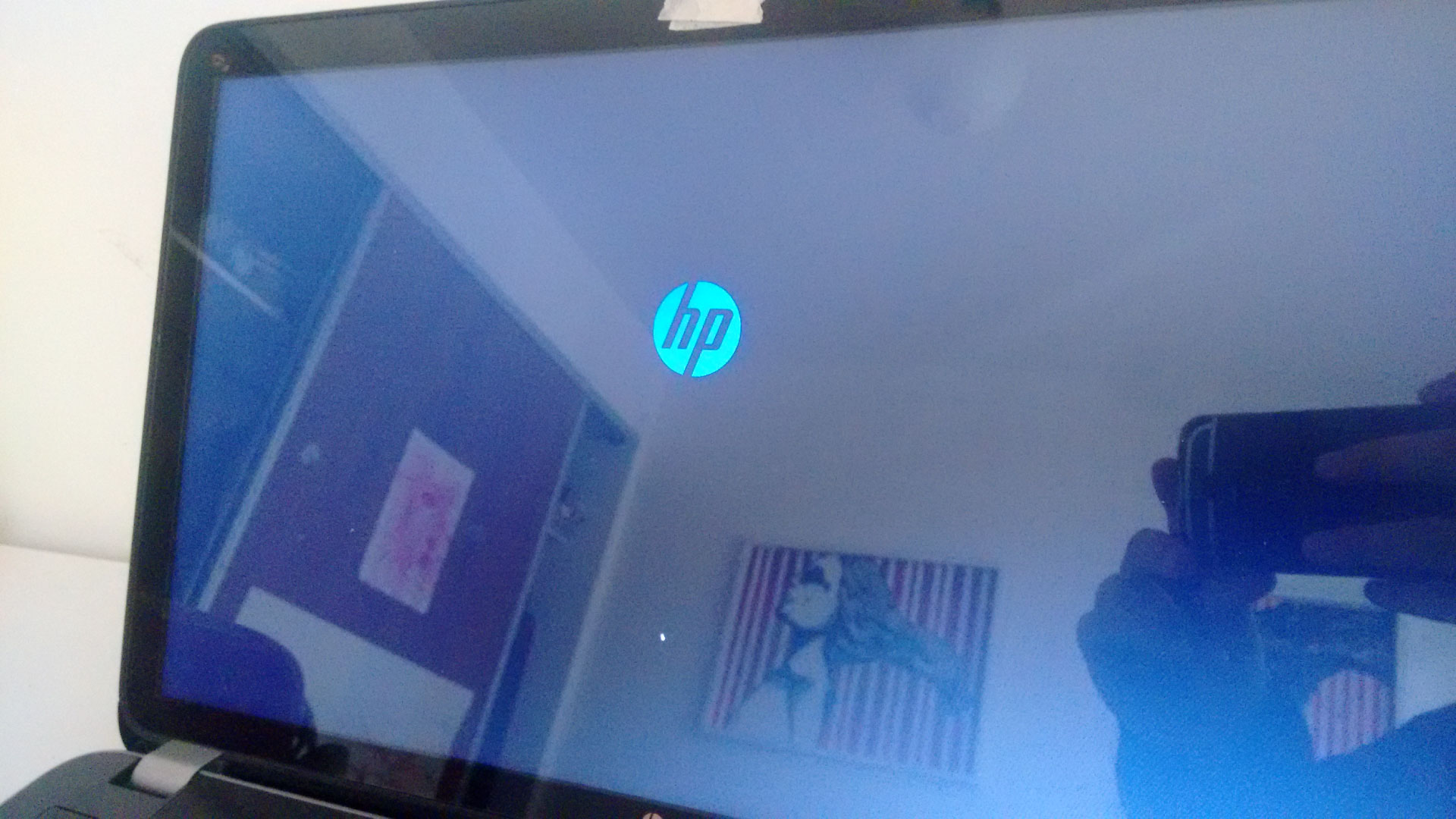 Details 47 mi laptop se queda en el logo de hp