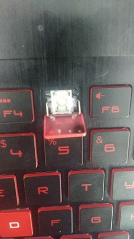 Se rompio una patita de un boton del teclado "F5" - Comunidad de Soporte HP  - 981824