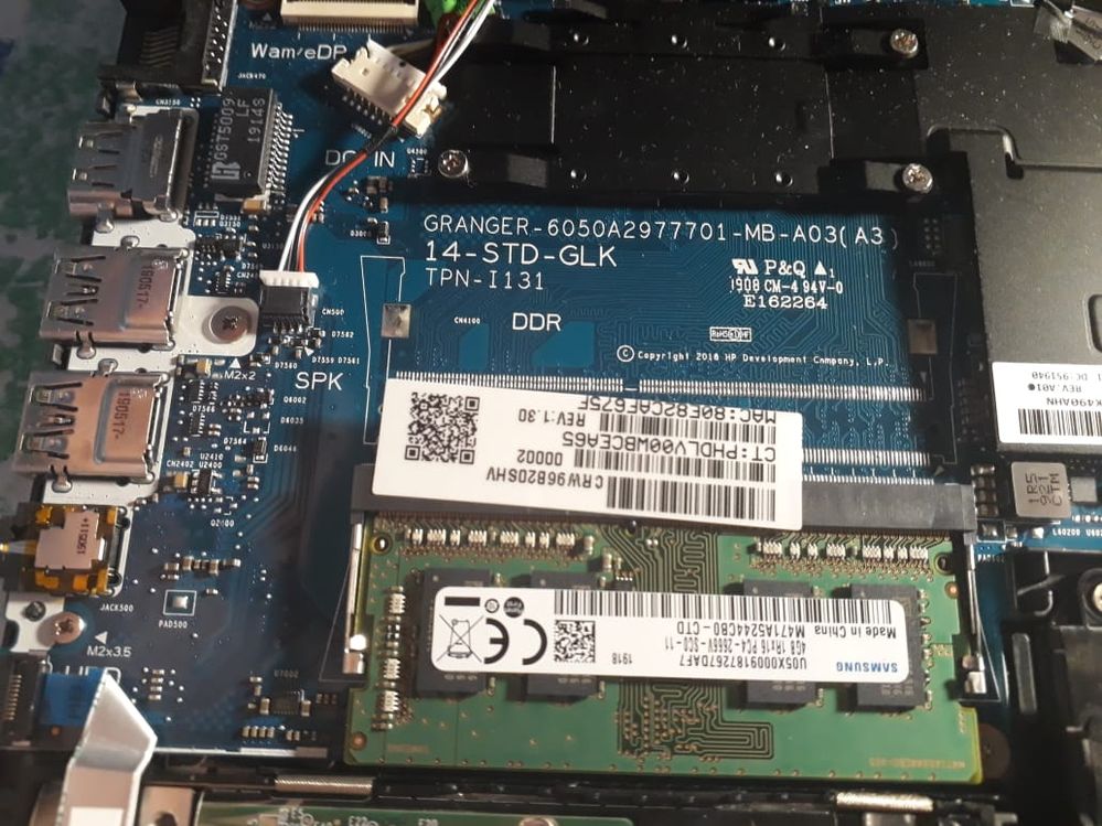 HP 240 G7: Solo un slot de memoria? - Comunidad de Soporte HP - 1024621
