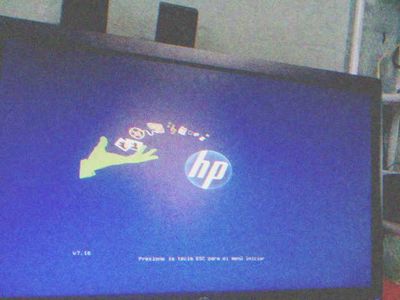 Details 48 laptop se queda en el logo hp